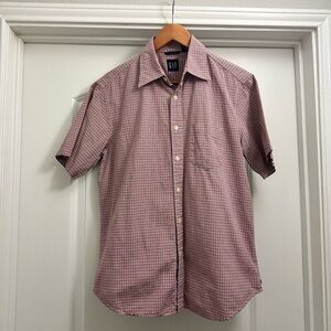 GAP Men's Burgundy Checkered Button Down Shirt, Size S